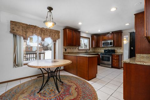 Tiny photo for 7816 Dorchester Lane, Darien, IL 60561 (MLS # 12547915)