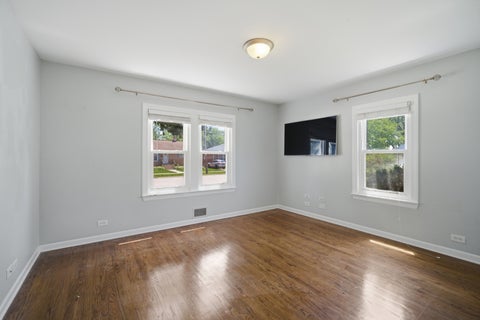 Tiny photo for 1522 N Hillside Avenue, Berkeley, IL 60163 (MLS # 12681021)