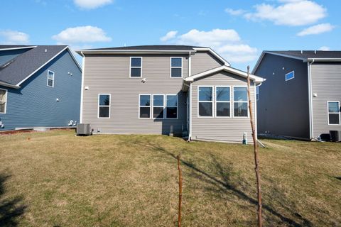 Tiny photo for 3635 Ambrosia Drive, Naperville, IL 60564 (MLS # 12552597)