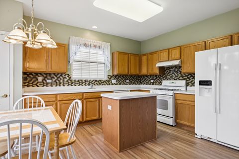 Tiny photo for 2596 Venetian Lane, Elgin, IL 60124 (MLS # 12488462)