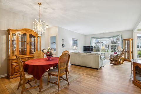 Tiny photo for 2596 Venetian Lane, Elgin, IL 60124 (MLS # 12488462)
