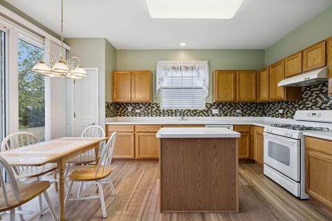 Tiny photo for 2596 Venetian Lane, Elgin, IL 60124 (MLS # 12488462)