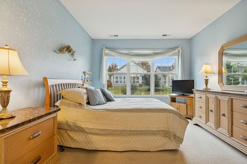 Tiny photo for 2596 Venetian Lane, Elgin, IL 60124 (MLS # 12488462)