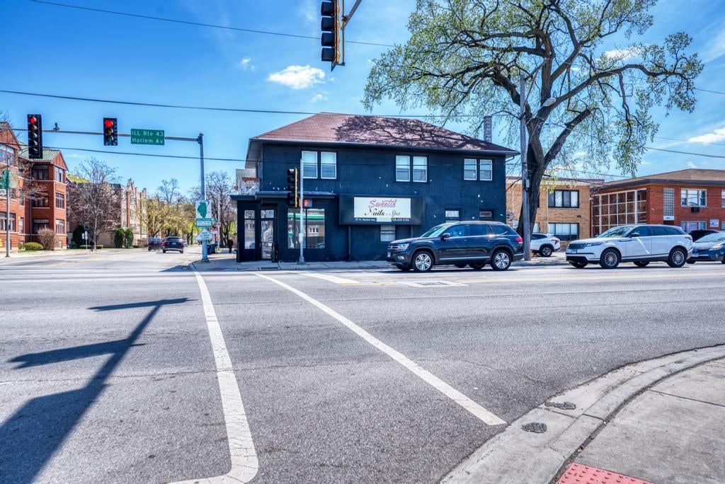 97 Harlem Avenue