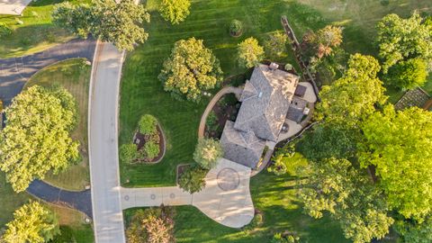 Tiny photo for 9 Equestrian Way, Lemont, IL 60439 (MLS # 12585633)