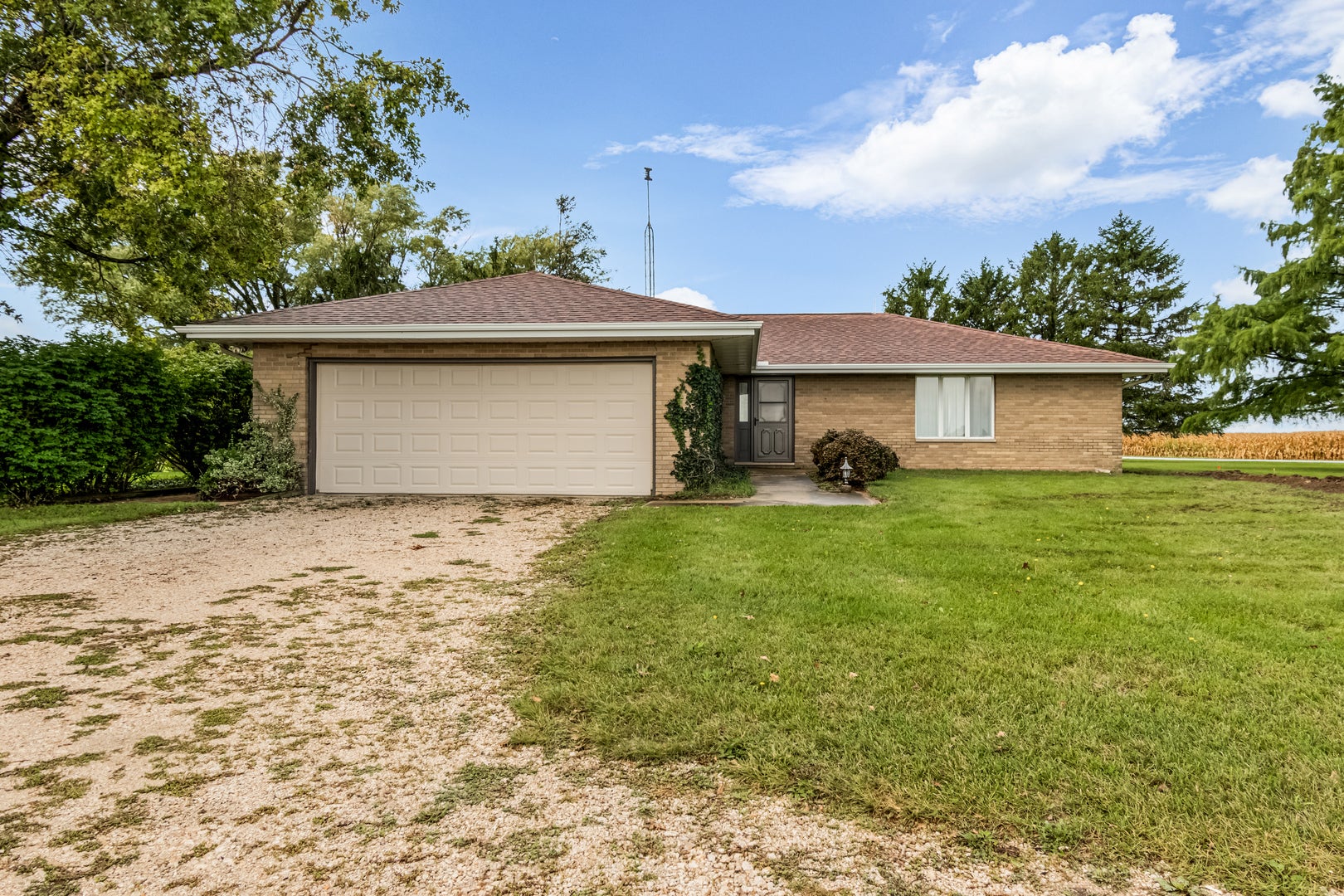 23892 E 2700 North Road