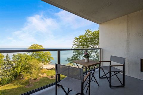 Tiny photo for 1500 Sheridan Road #4A, Wilmette, IL 60091 (MLS # 12494660)