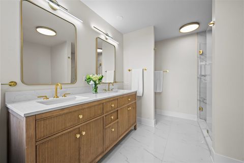 Tiny photo for 1500 Sheridan Road #4A, Wilmette, IL 60091 (MLS # 12494660)