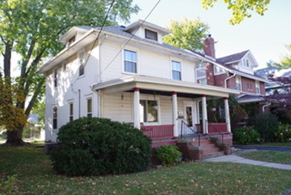 Photo for 682 Willard Street, Galesburg, IL 61401 (MLS # 12508194)