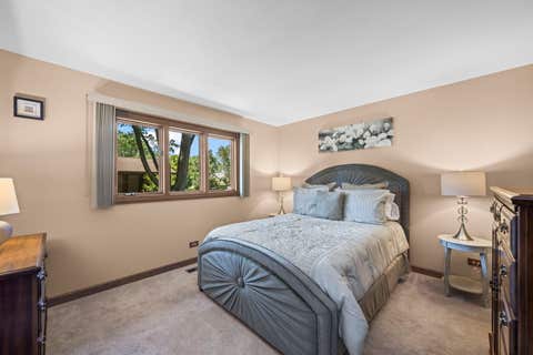 Tiny photo for 907 N Quentin Road, Palatine, IL 60067 (MLS # 12696803)