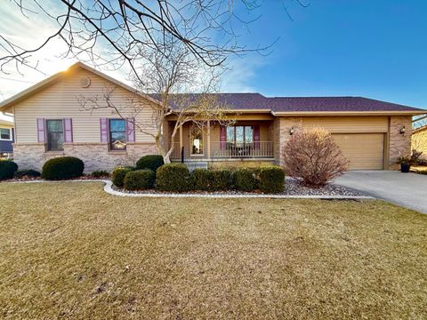 Photo of 8408 49th Street, Coal Valley, IL 61240 (MLS # 12569336)