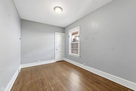 Tiny photo for 8111 S Manistee Avenue, Chicago, IL 60617 (MLS # 12567174)
