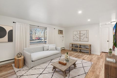 Tiny photo for 7422 W 111th Street #510, Worth, IL 60482 (MLS # 12585981)