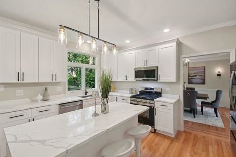Tiny photo for 1123 Thackery Lane, Naperville, IL 60564 (MLS # 12467229)
