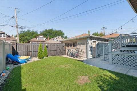 Tiny photo for 1223 Edmer Avenue, Oak Park, IL 60302 (MLS # 12734461)