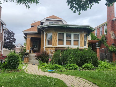 Photo of 1223 Edmer Avenue, Oak Park, IL 60302 (MLS # 12734461)