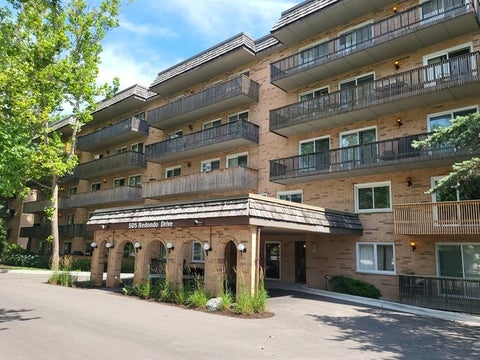 Photo of 505 Redondo Drive #504, Downers Grove, IL 60516 (MLS # 12717811)
