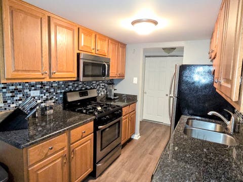 Tiny photo for 505 Redondo Drive #504, Downers Grove, IL 60516 (MLS # 12717811)