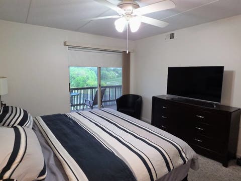 Tiny photo for 505 Redondo Drive #504, Downers Grove, IL 60516 (MLS # 12717811)