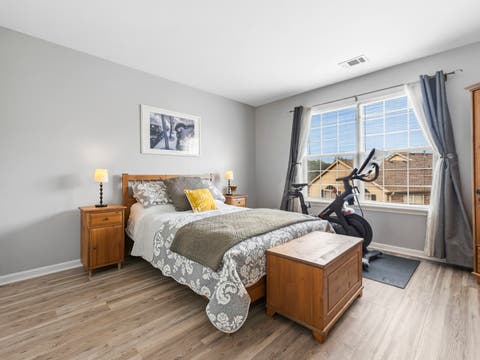 Tiny photo for 5222 Cobblers Crossing, McHenry, IL 60050 (MLS # 12738537)