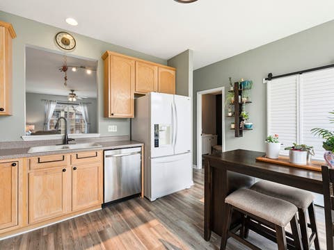 Tiny photo for 5222 Cobblers Crossing, McHenry, IL 60050 (MLS # 12738537)