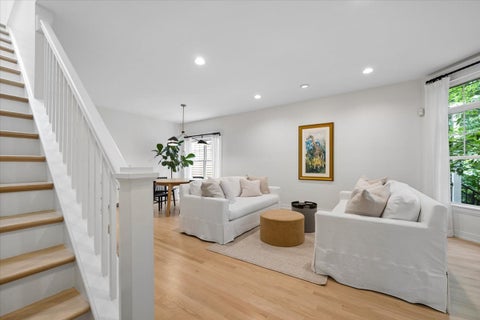 Tiny photo for 331 W Evergreen Avenue, Chicago, IL 60610 (MLS # 12753212)