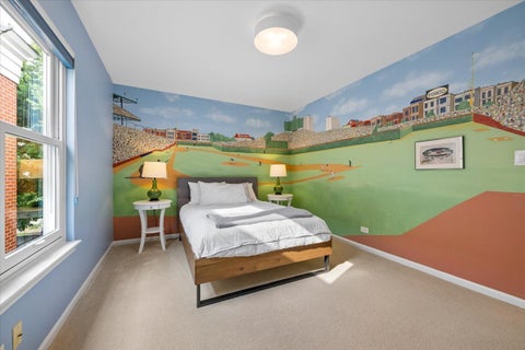 Tiny photo for 331 W Evergreen Avenue, Chicago, IL 60610 (MLS # 12753212)