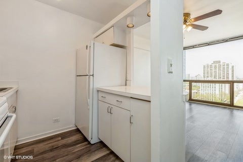 Tiny photo for 4343 N Clarendon Avenue #1518, Chicago, IL 60613 (MLS # 12730932)