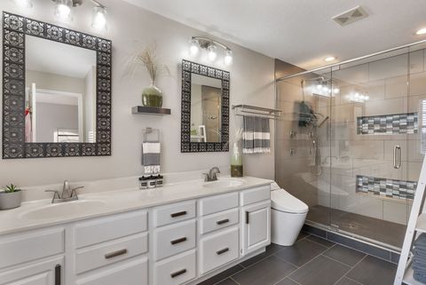 Tiny photo for 5911 Woodland Avenue, Davenport, IA 52807 (MLS # 12606707)