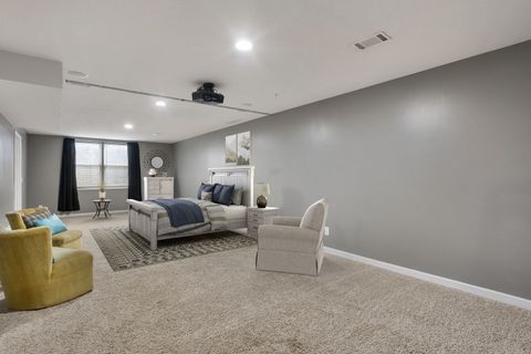 Tiny photo for 5911 Woodland Avenue, Davenport, IA 52807 (MLS # 12606707)