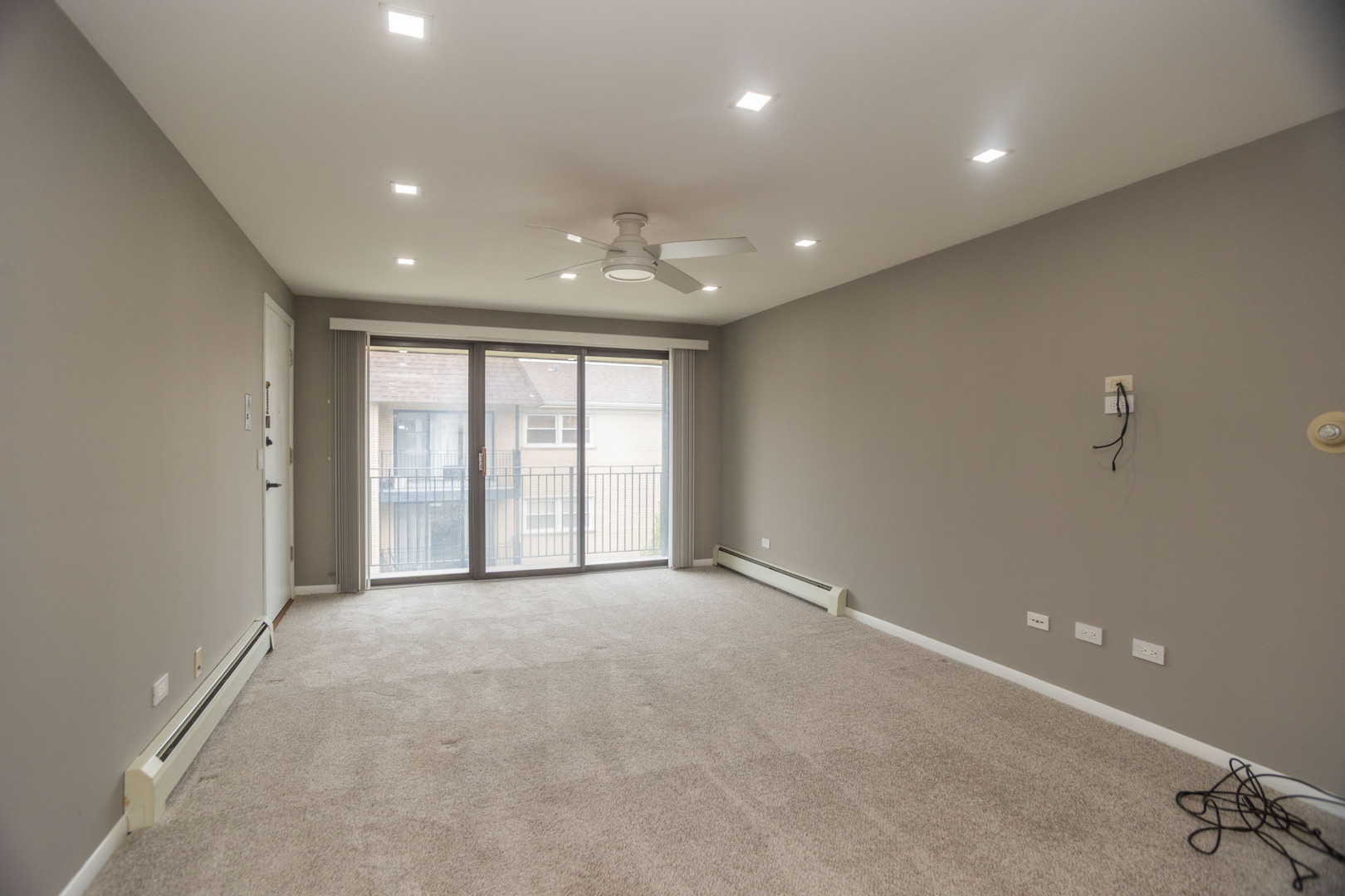 6561 N Harlem Avenue 3E