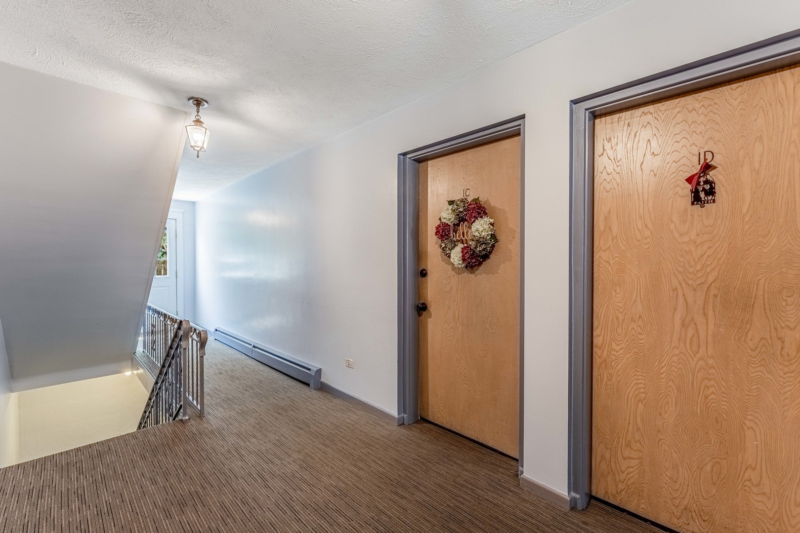 705 N Western Avenue 1C
