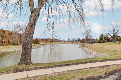 Tiny photo for 631 Derry Court #1B, Schaumburg, IL 60193 (MLS # 12593931)