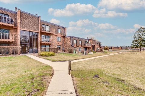 Tiny photo for 631 Derry Court #1B, Schaumburg, IL 60193 (MLS # 12593931)