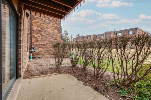 Tiny photo for 631 Derry Court #1B, Schaumburg, IL 60193 (MLS # 12593931)