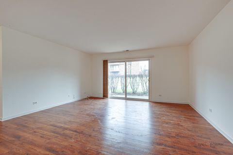 Tiny photo for 631 Derry Court #1B, Schaumburg, IL 60193 (MLS # 12593931)