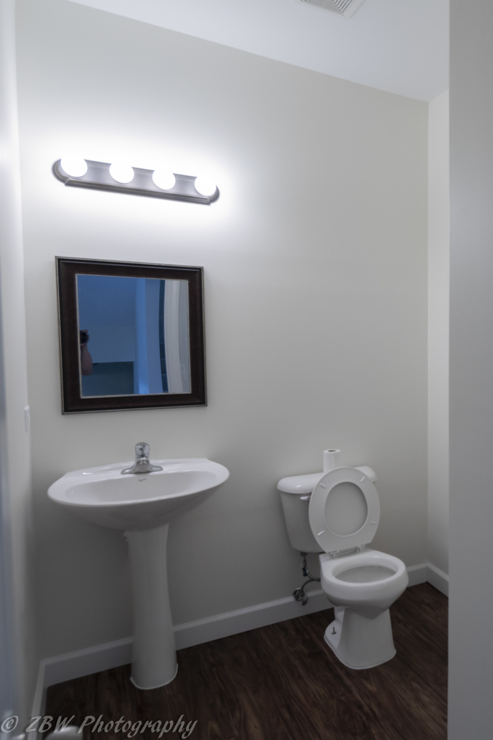 1906 Indian Hill Lane 1906