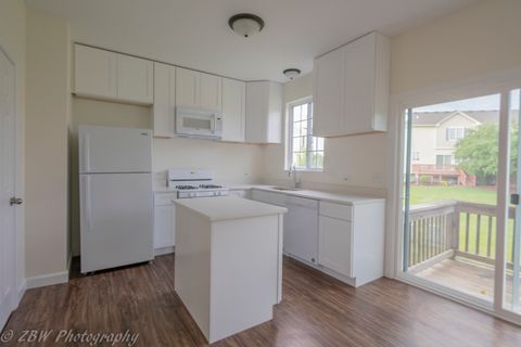 Tiny photo for 1906 Indian Hill Lane #1906, Aurora, IL 60504 (MLS # 12520333)