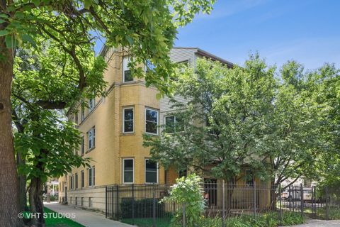 4655 N Winchester Avenue 2N Chicago IL 60640
