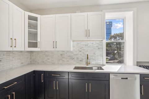 Tiny photo for 1327 E 52nd Street #202, Chicago, IL 60615 (MLS # 12517675)