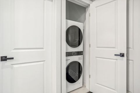 Tiny photo for 1327 E 52nd Street #202, Chicago, IL 60615 (MLS # 12517675)