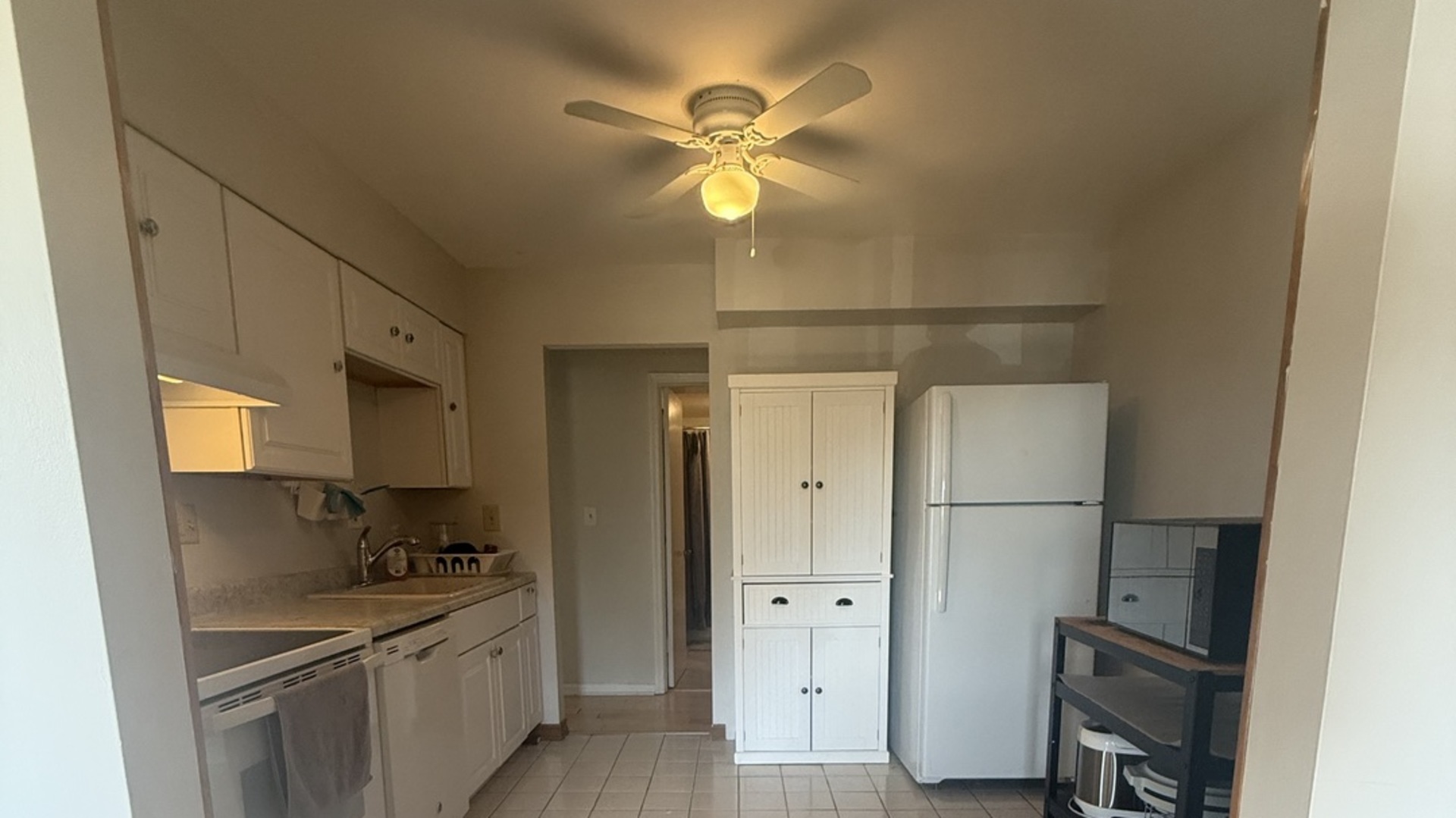 450 Raintree Court 2B