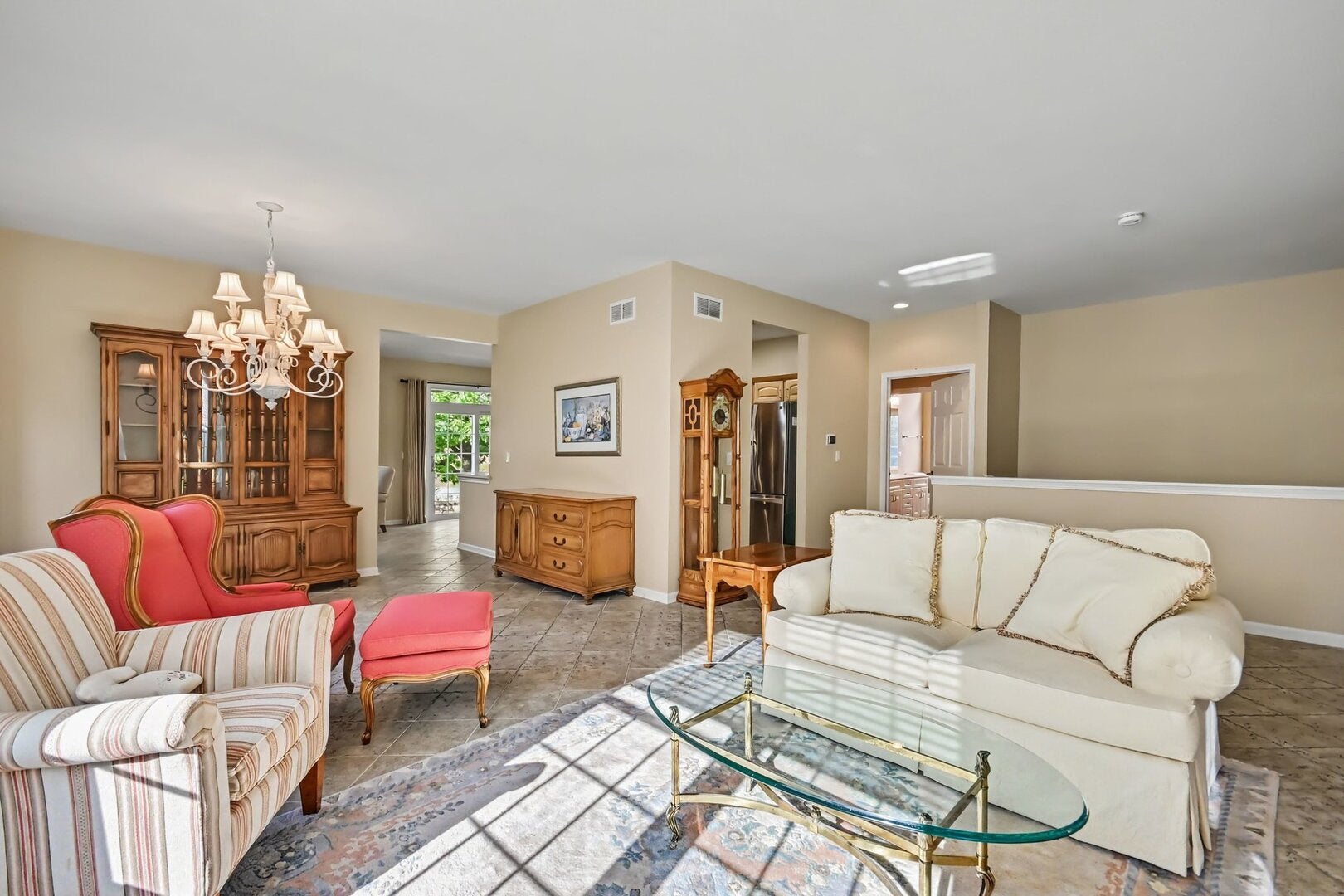 1360 Mansfield Drive