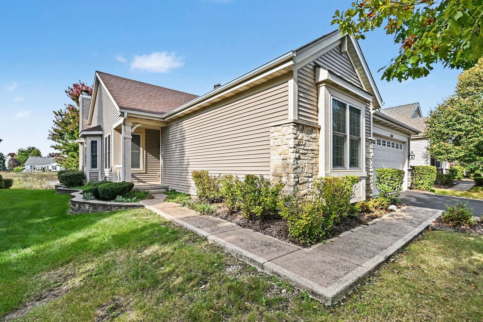 1360 Mansfield Drive