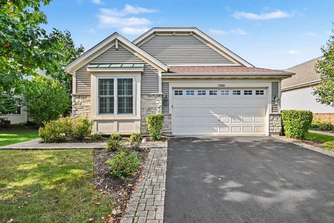 Photo of 1360 Mansfield Drive, Aurora, IL 60502 (MLS # 12784650)
