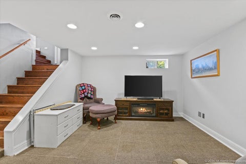 Tiny photo for 9440 S Clifton Park Avenue, Evergreen Park, IL 60805 (MLS # 12790611)