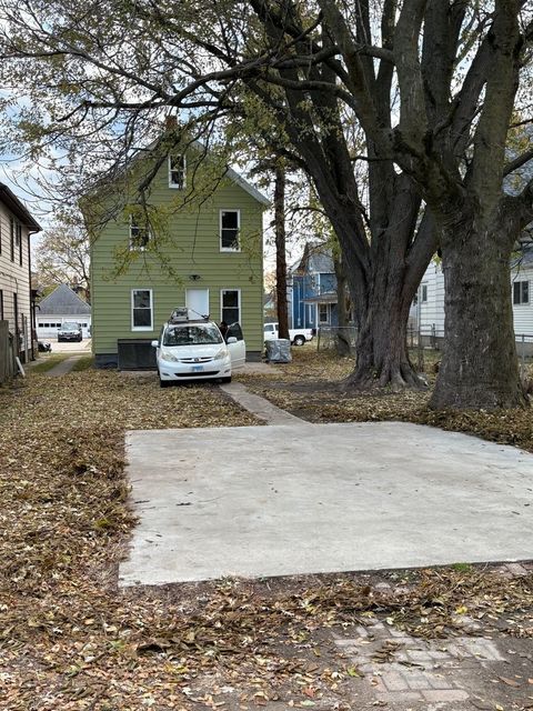 Tiny photo for 304 1/2 W 7th Street, Sterling, IL 61081 (MLS # 12549637)