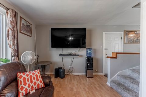 A home in La Grange