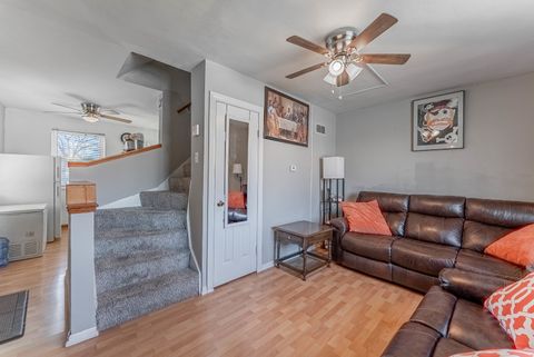 A home in La Grange