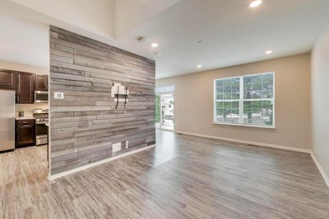 Tiny photo for Batavia, IL 60510 (MLS # 12529066)